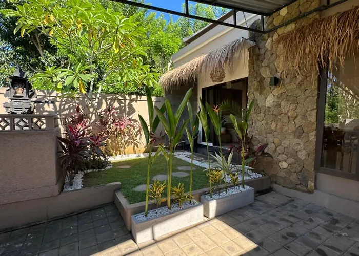 Ls Villa Uluwatu